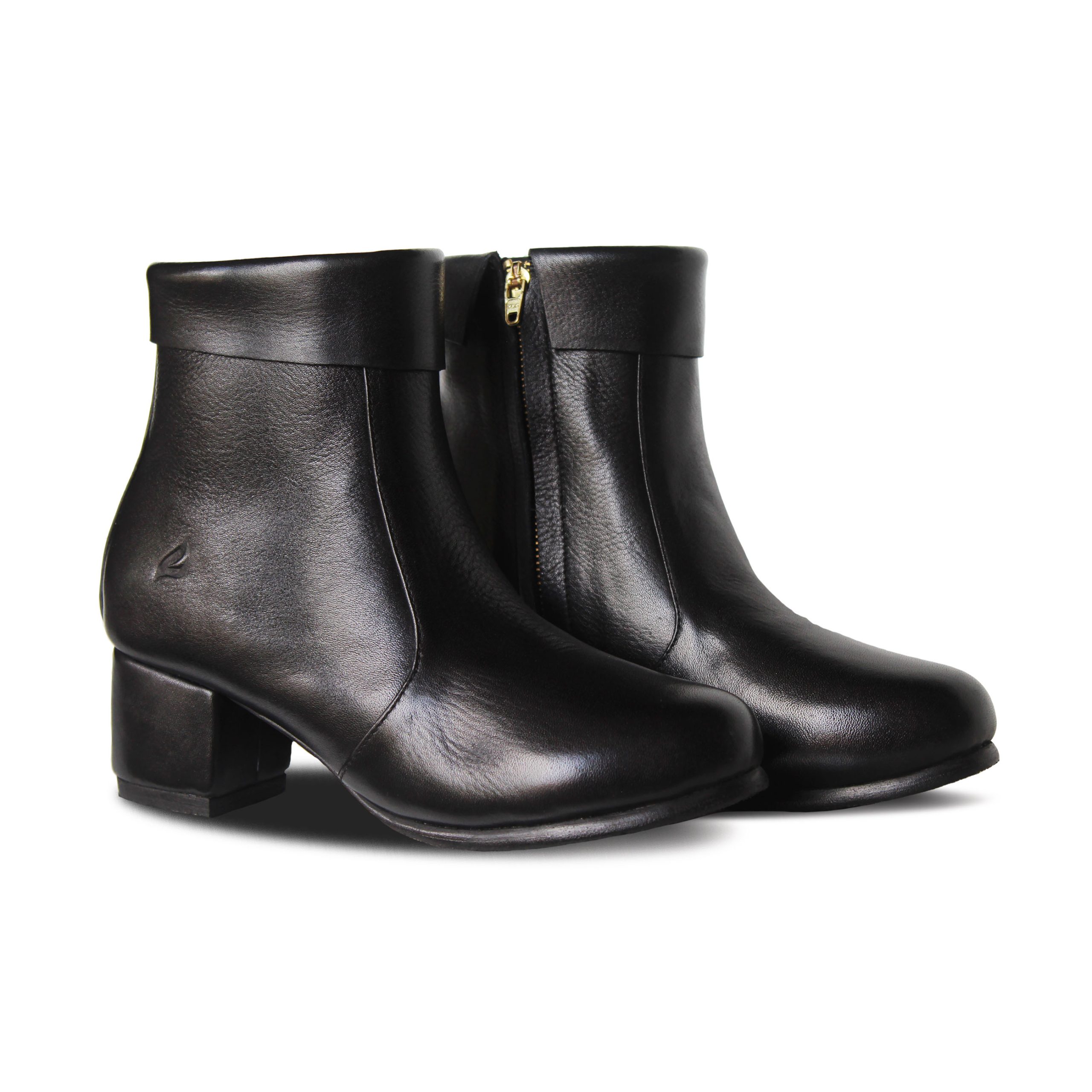 Carla Black Women Leather Boots