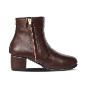 Carla White Women Leath er Boots