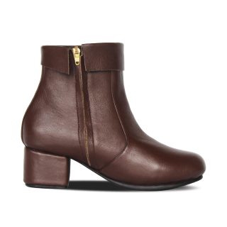 Carla Brown Women Leather Boots