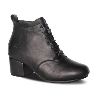 Calta Black Women Leather Boots