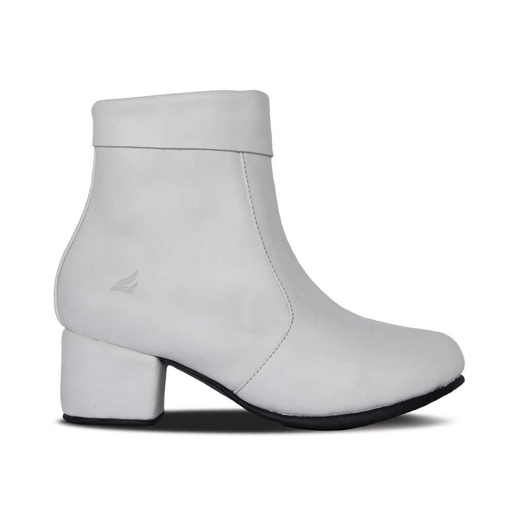 Carla White Women Leather Boots