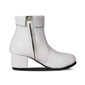Carla White Women Leath er Boots