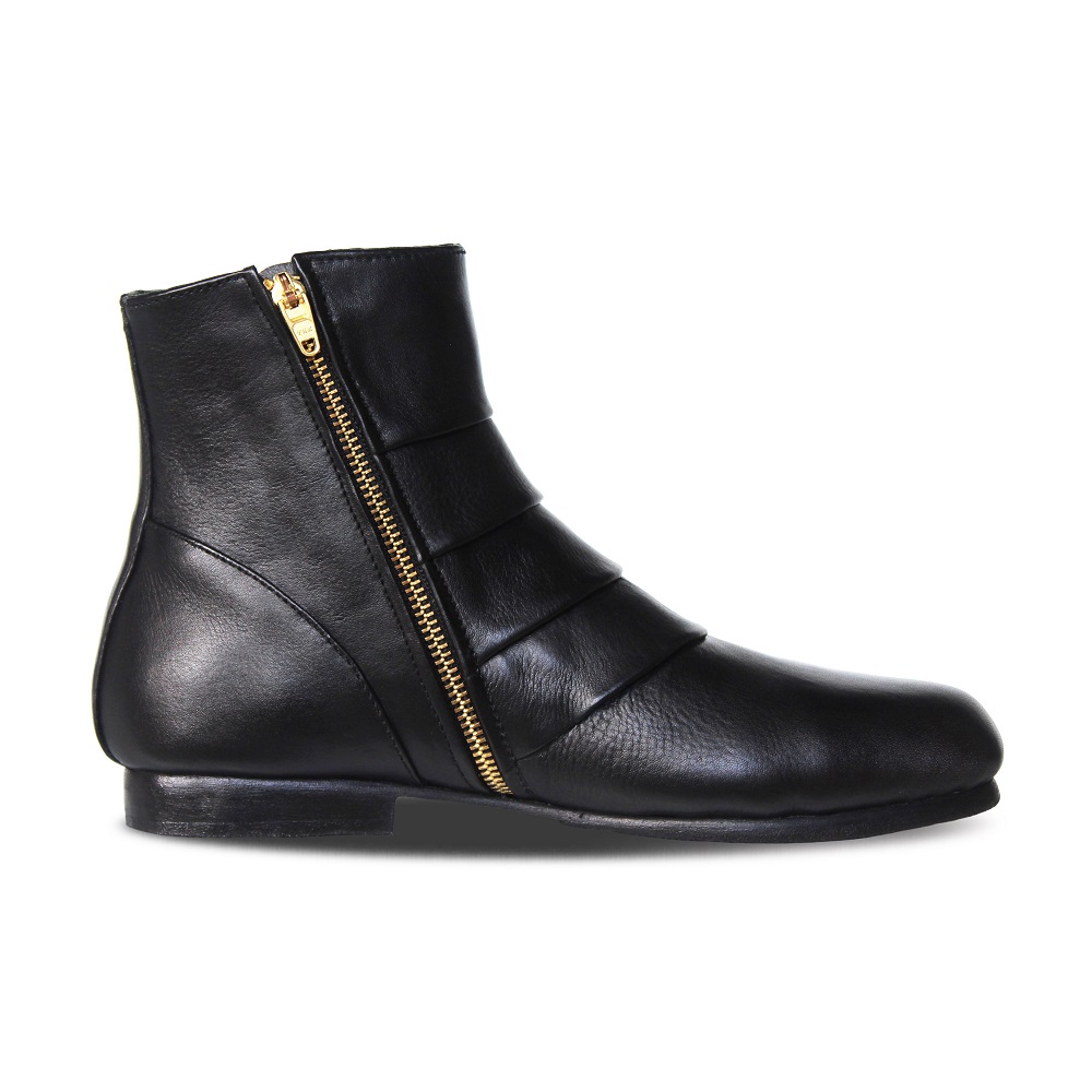 Clarisa Black Women Leather Boots