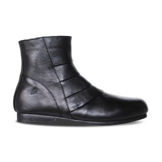 Clarisa Black Women Leather Boots